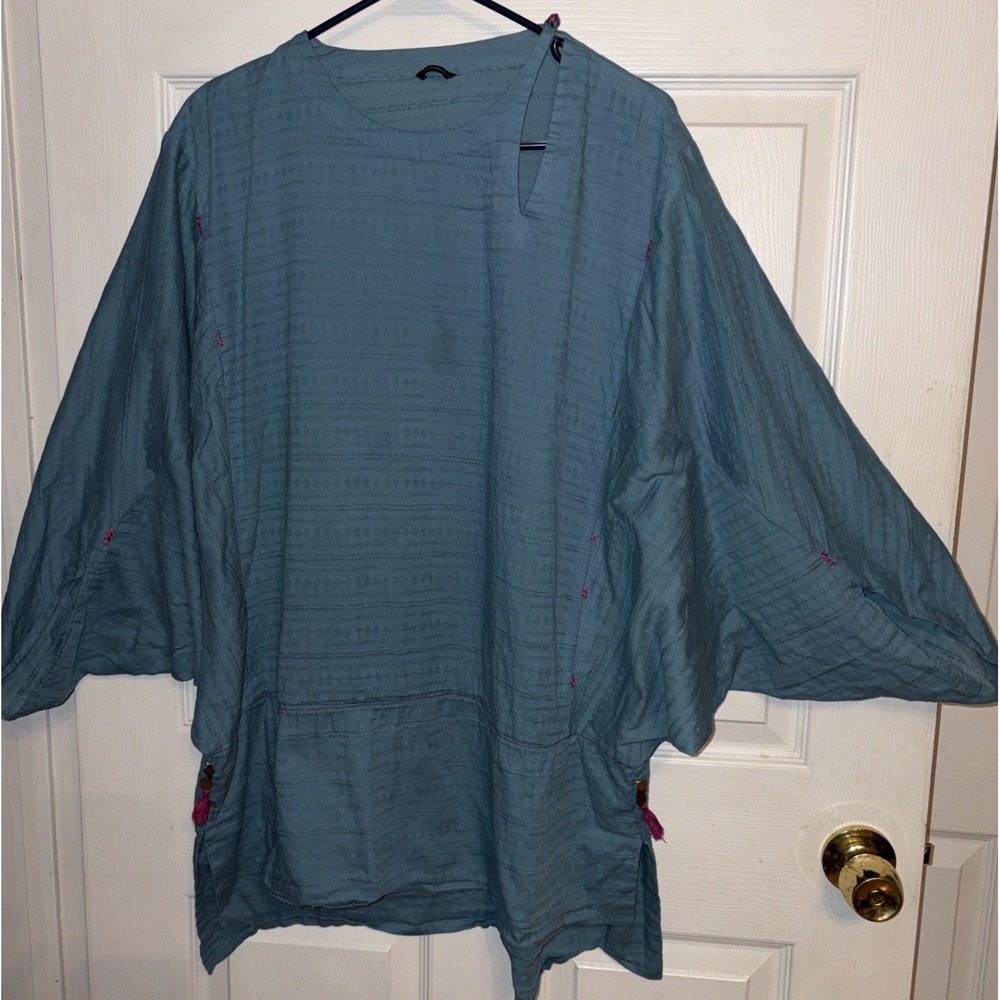 Sapphire L Boxy Tunic Top Lagenlook Embellished Cutout Embroidery Teal Punch